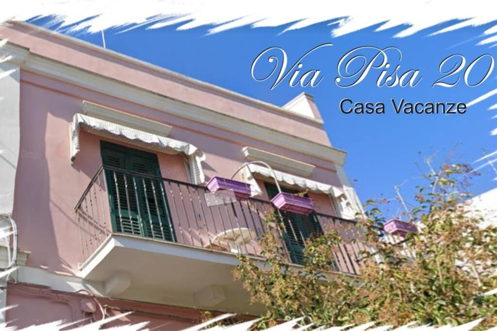 Via Pisa 20 Mansarda Apartment Bari Exterior foto