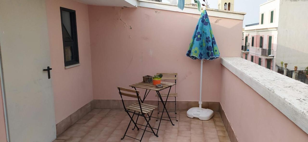 Via Pisa 20 Mansarda Apartment Bari Exterior foto